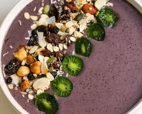 blueberry-spinach-smoothiebowl-2
